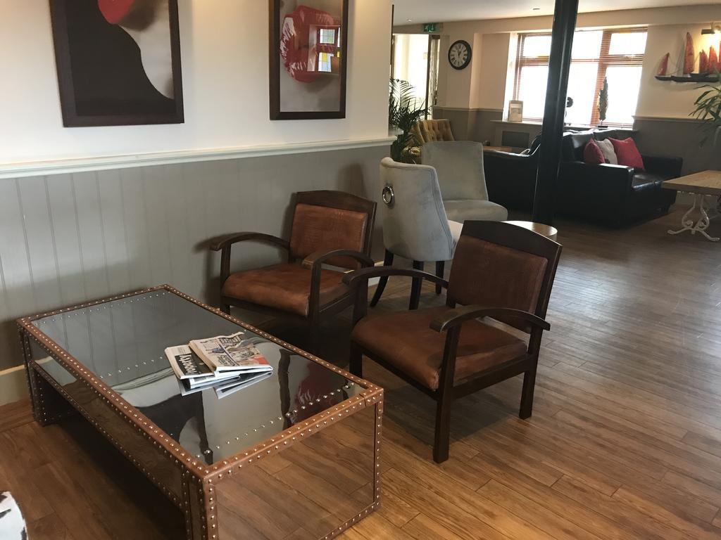 榆树酒店 维斯贝希 外观 照片